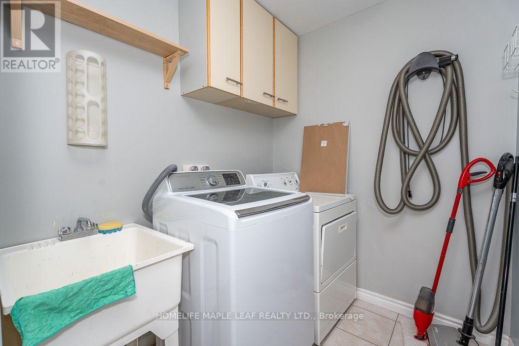 3501 Mccarthy Drive, Clearview, ON