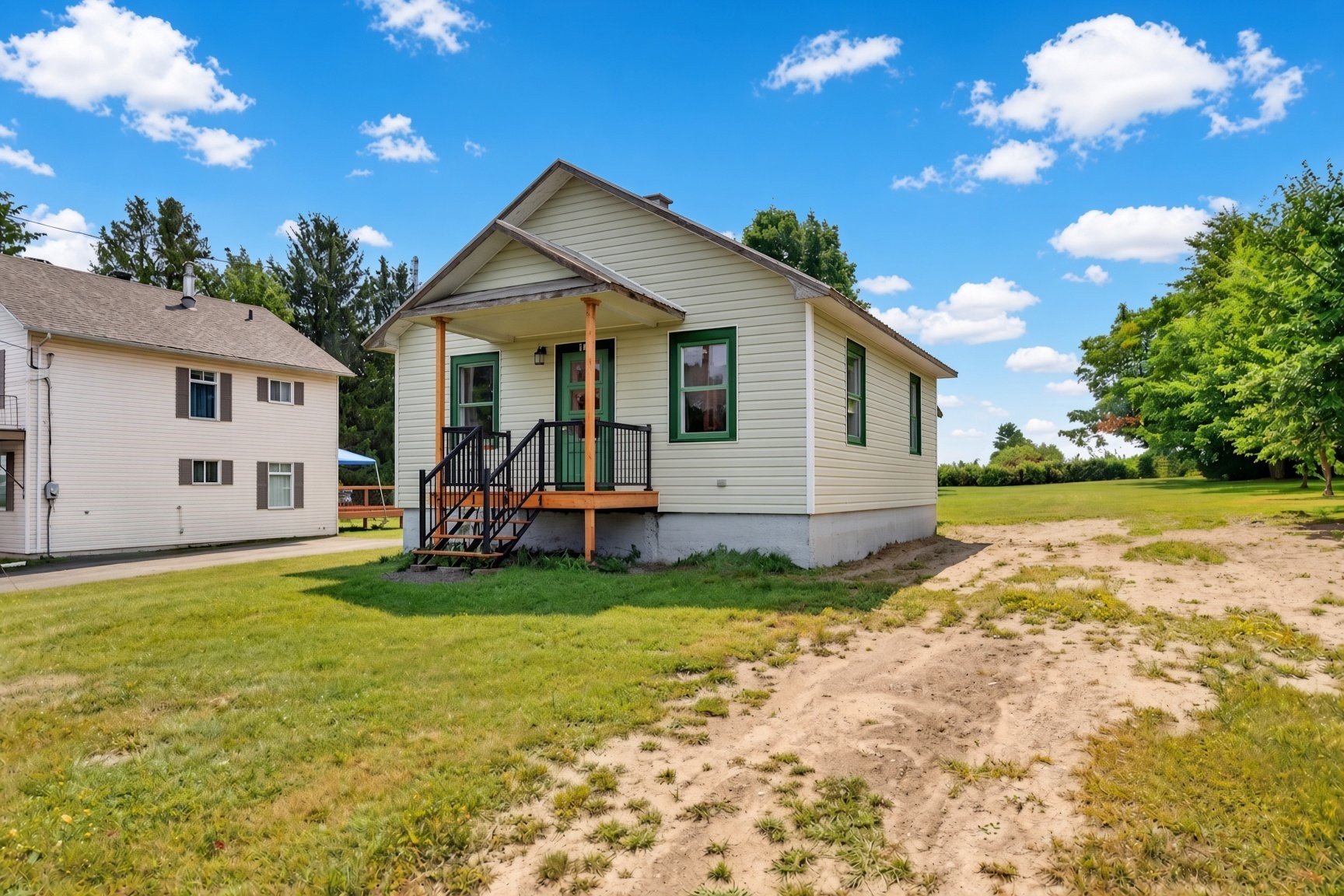 Front of Structure - 160 Route Elgin S., Saint-Pamphile, QC