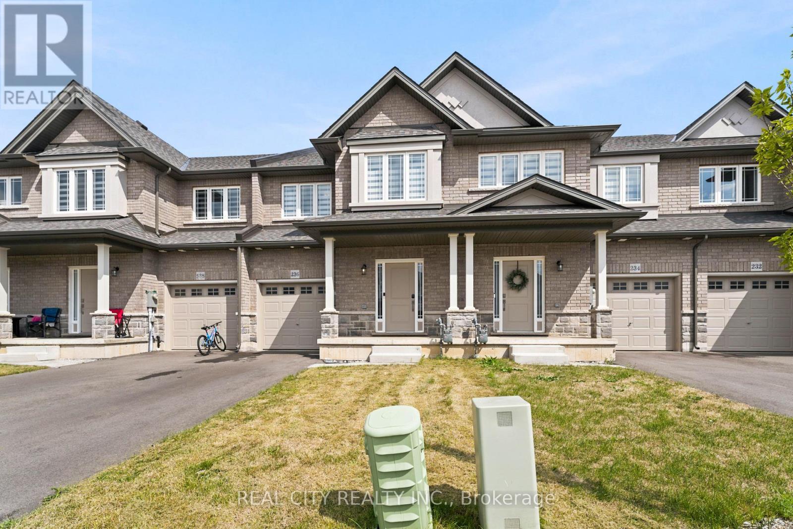 236 Rockledge Drive, Hamilton, ON