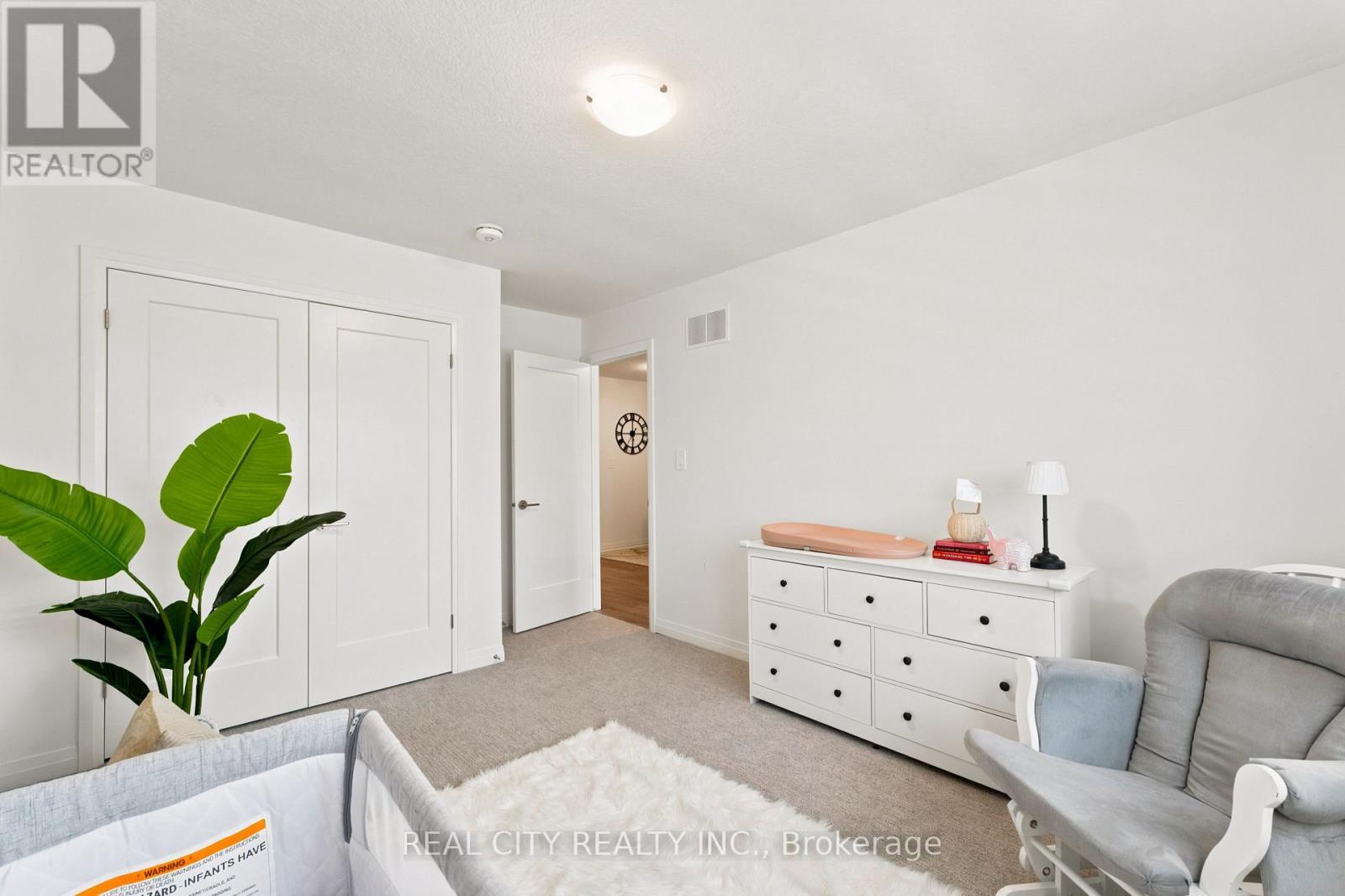 236 Rockledge Drive, Hamilton, ON