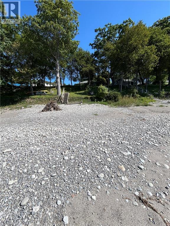 23 Upper Mohawk Point, Lowbanks, ON