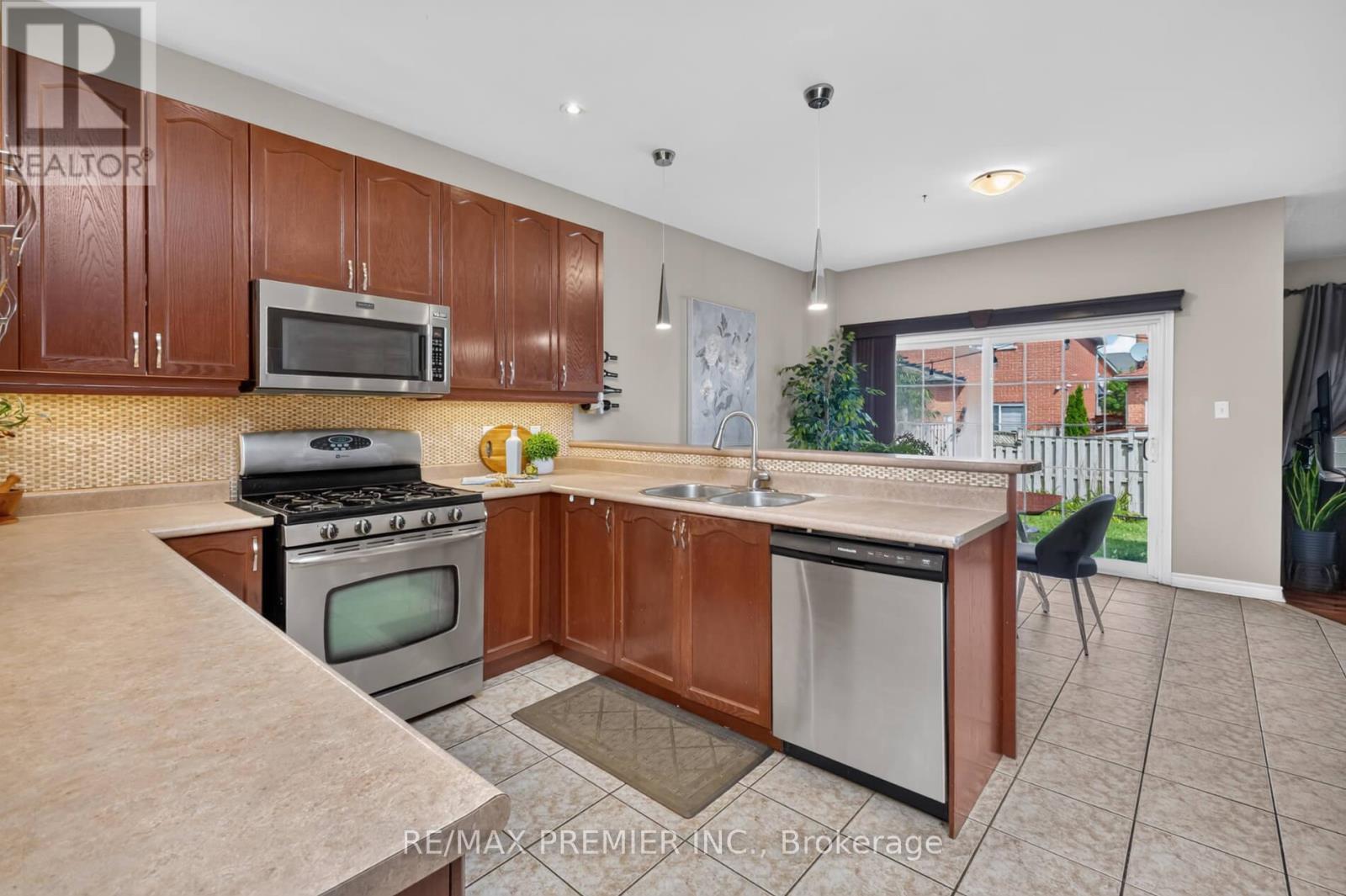 19 Timberwolf Road, Brampton, ON