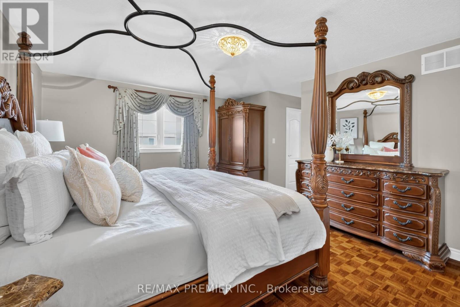19 Timberwolf Road, Brampton, ON