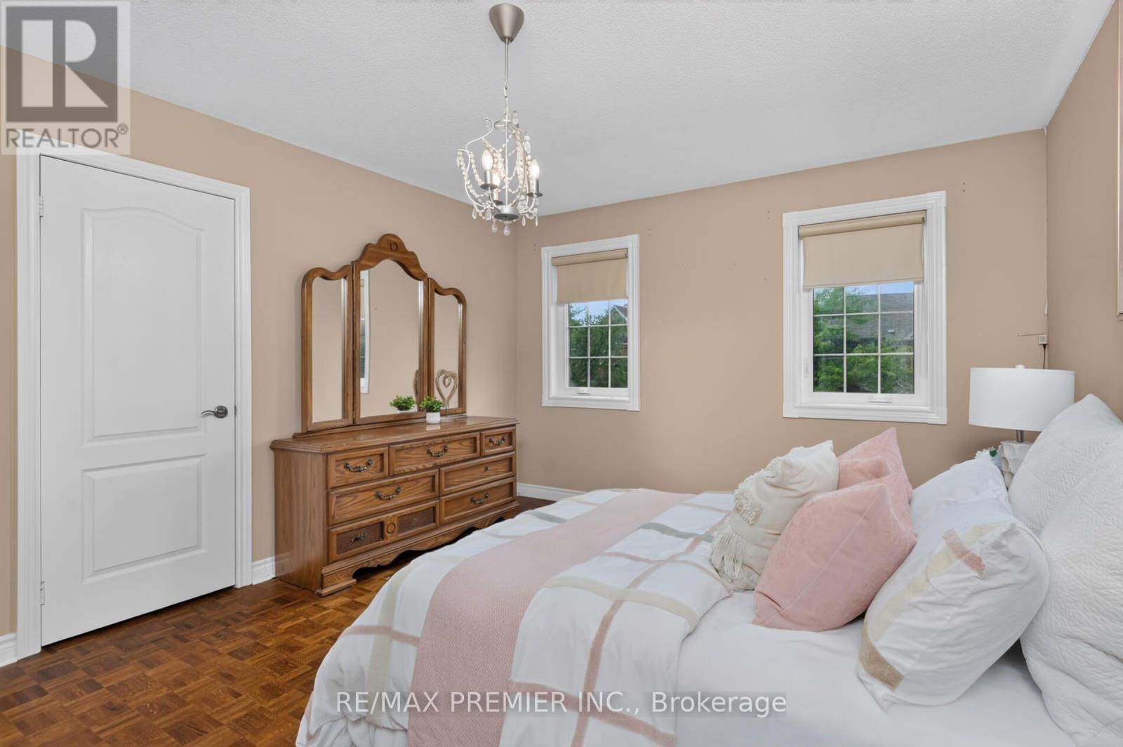19 Timberwolf Road, Brampton, ON