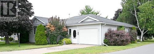 1 REYNOLDS PLACE N  Prince Edward County (Wellington), ON K0K 3L0