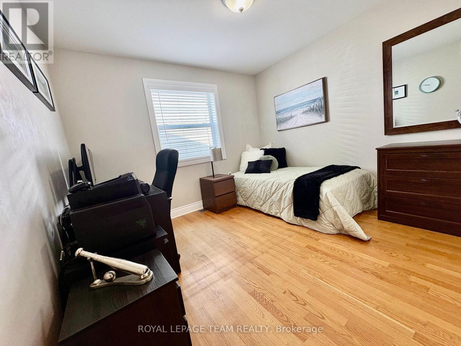 253 Berrigan Drive, Ottawa, ON