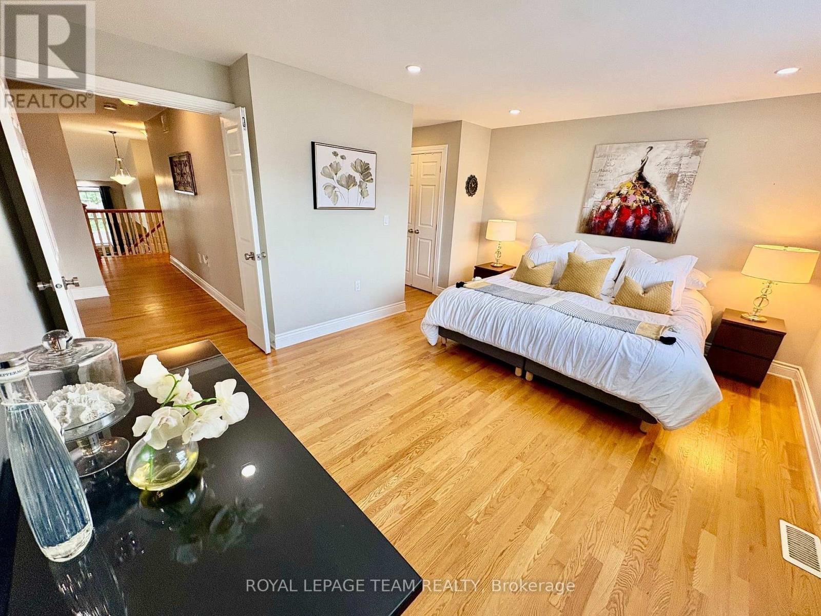 253 Berrigan Drive, Ottawa, ON