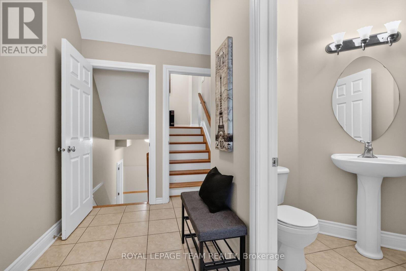 253 Berrigan Drive, Ottawa, ON