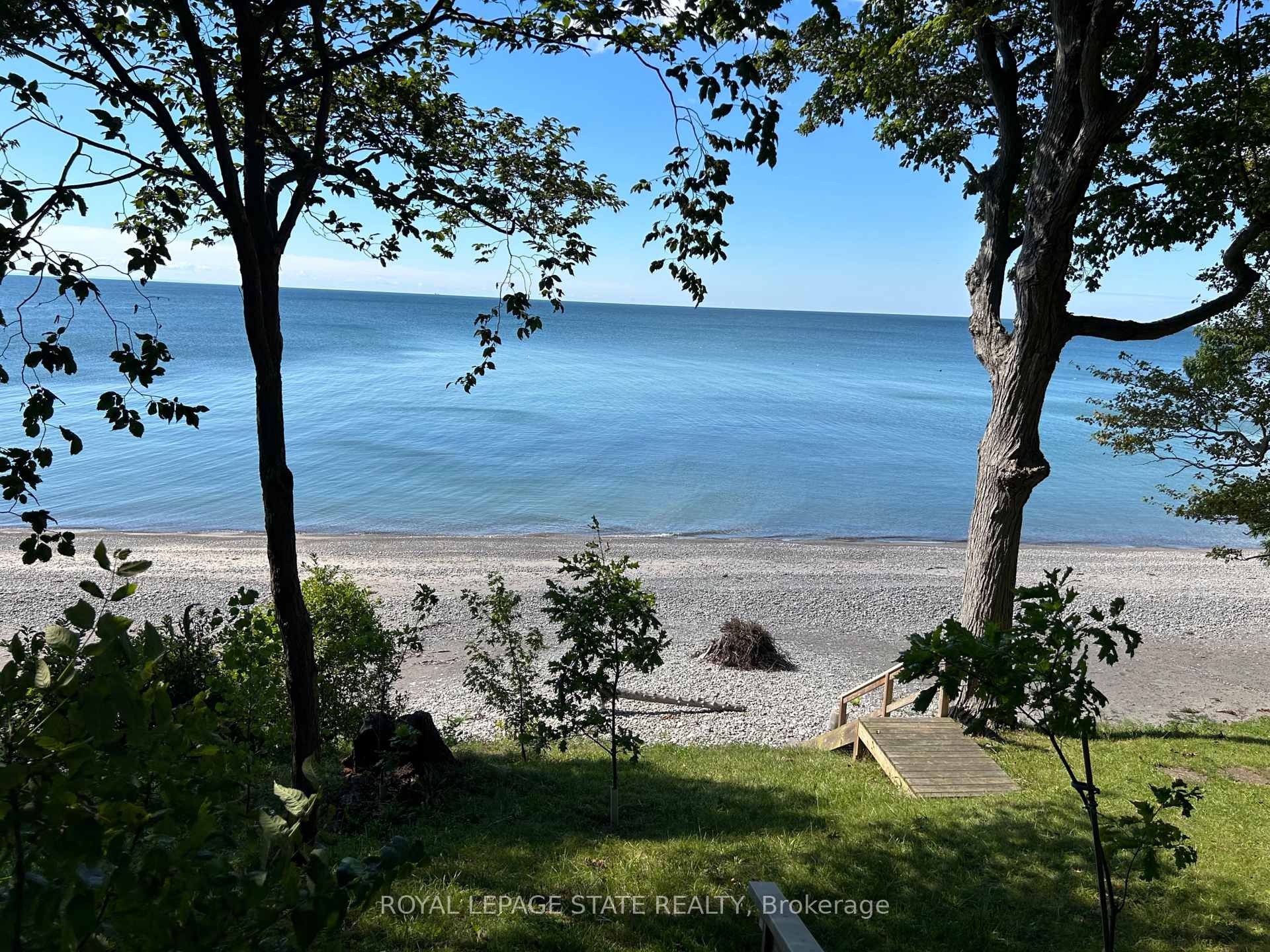 23 Upper Mohawk Point, Haldimand, ON