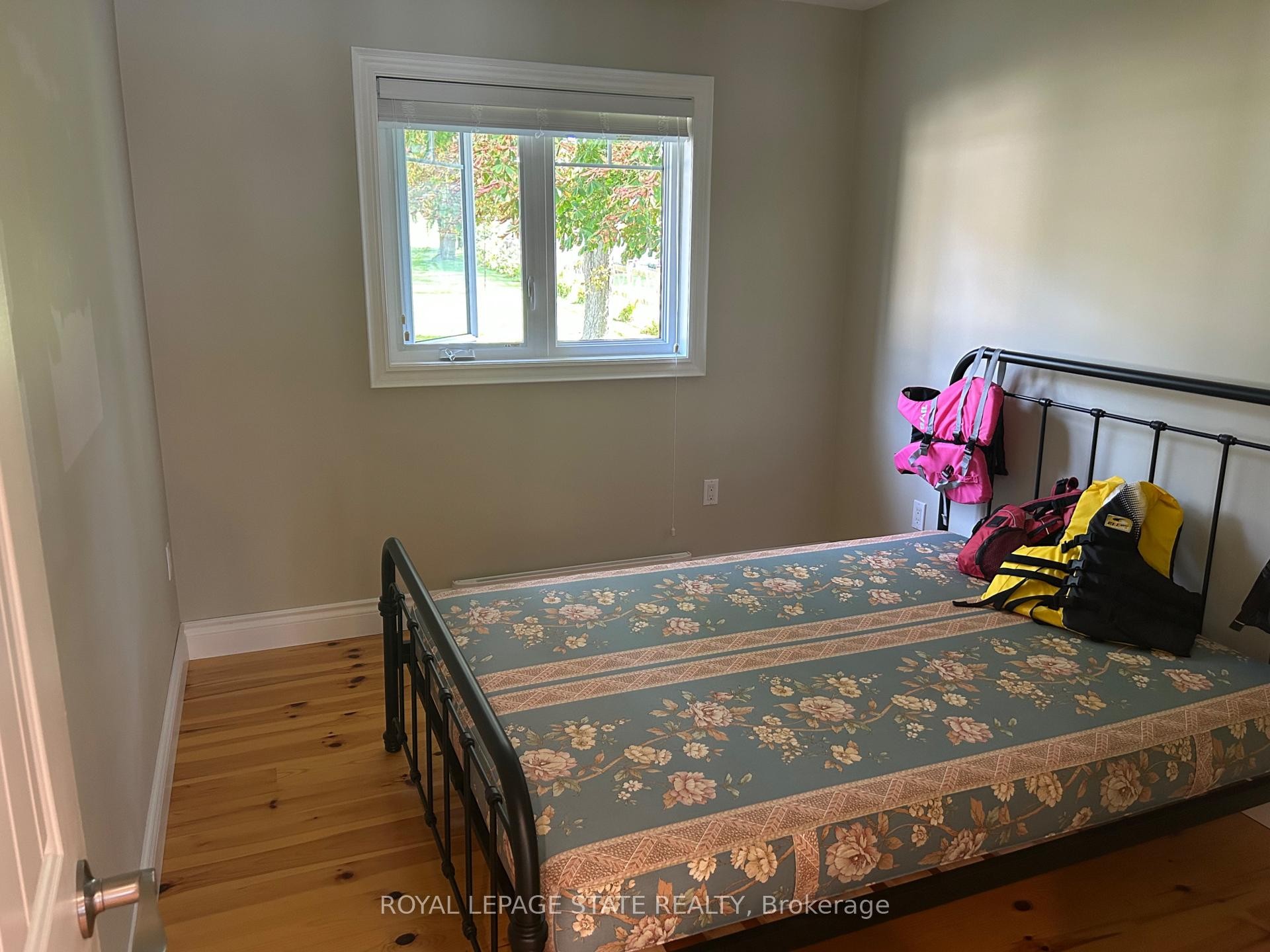 23 Upper Mohawk Point, Haldimand, ON