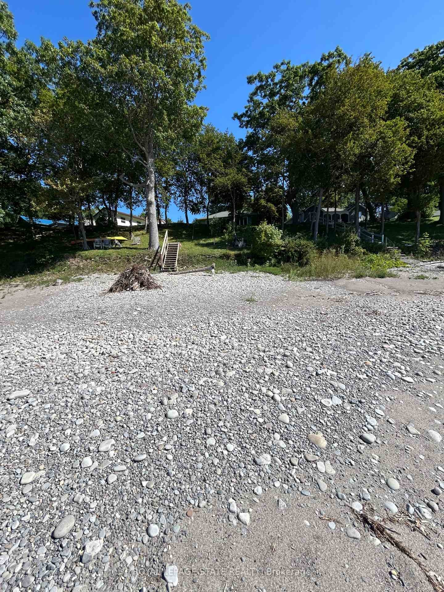 23 Upper Mohawk Point, Haldimand, ON