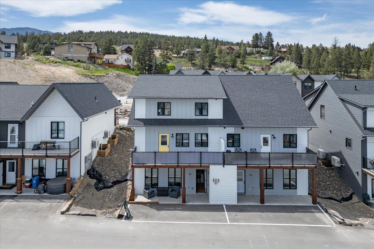 46-2098 Pine Tree Way, Invermere, BC