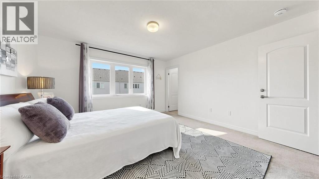 12 Edminston Drive, Fergus, ON