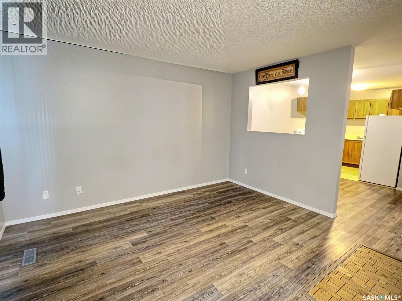 101 525 Dufferin Avenue, Estevan, SK