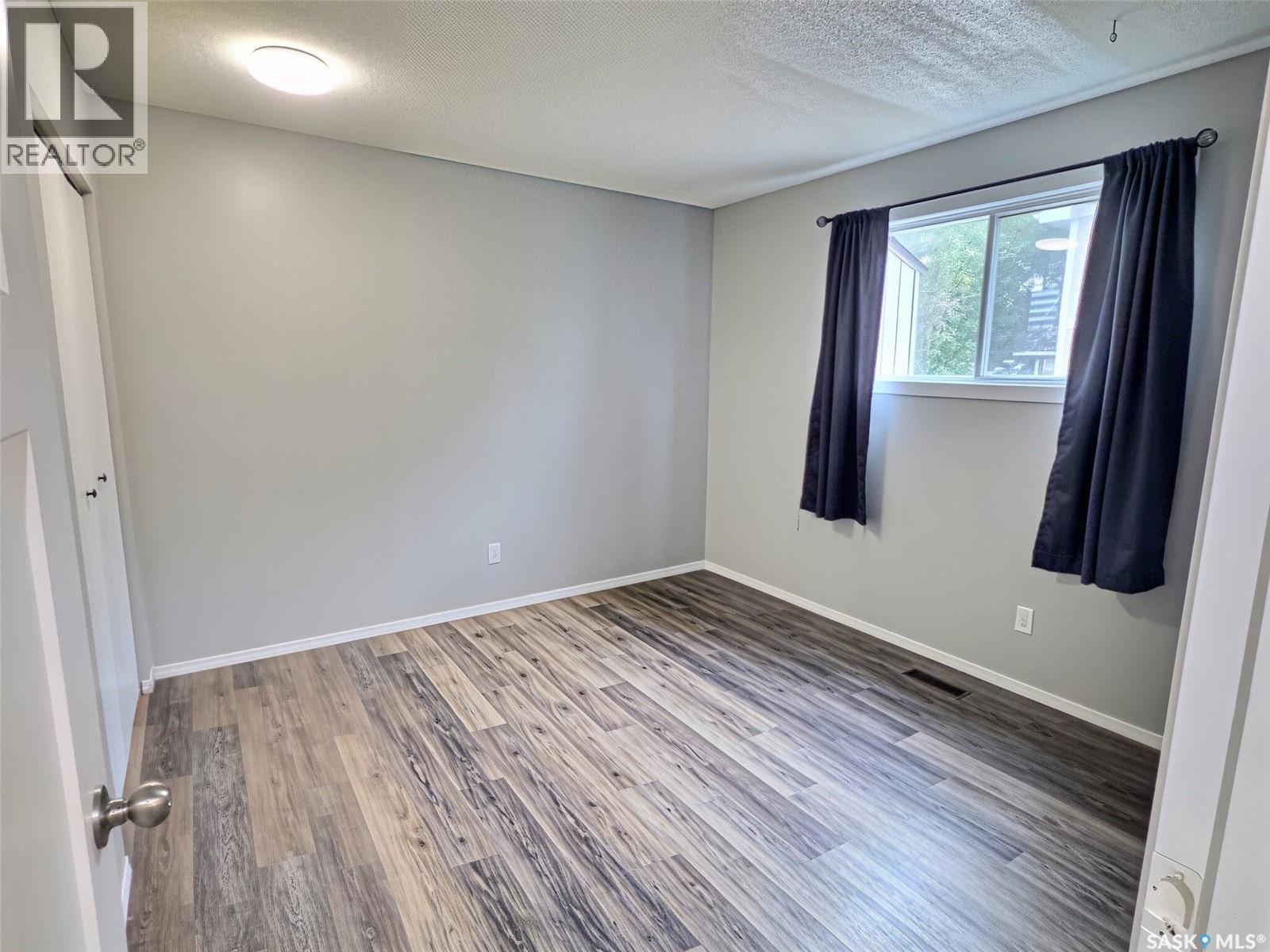 101 525 Dufferin Avenue, Estevan, SK