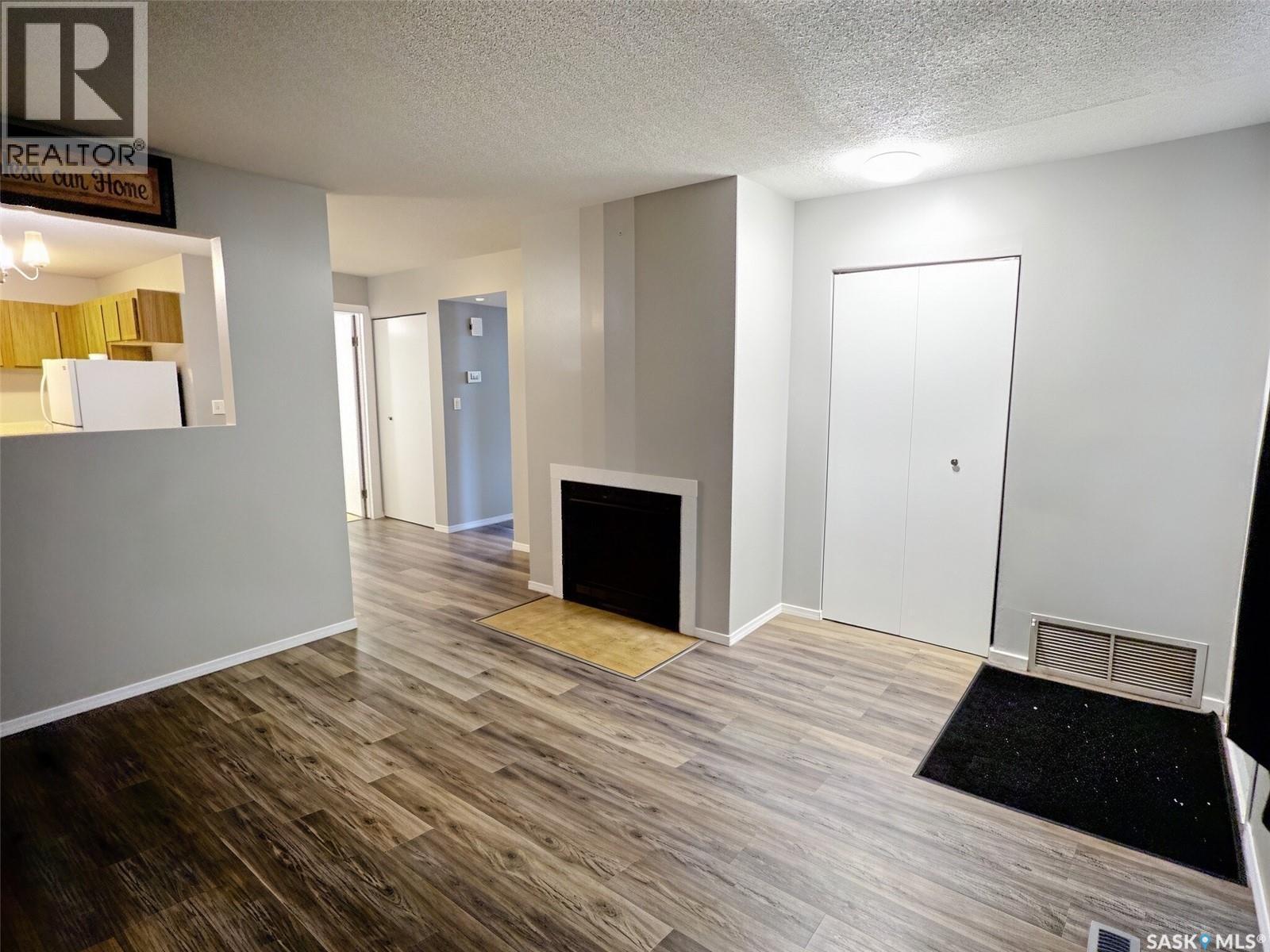 101 525 Dufferin Avenue, Estevan, SK