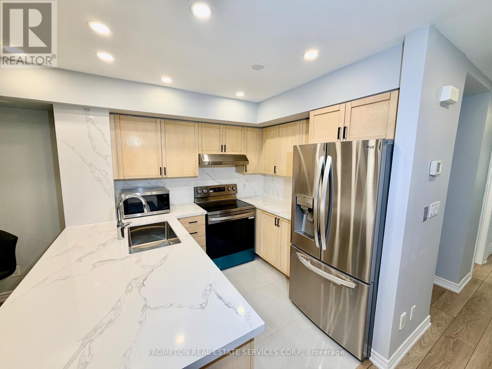 2025 NEW COUNTERTOP, APPLIANCES & POTLIGHTS - 11 - 285 Antibes Drive, Toronto, ON