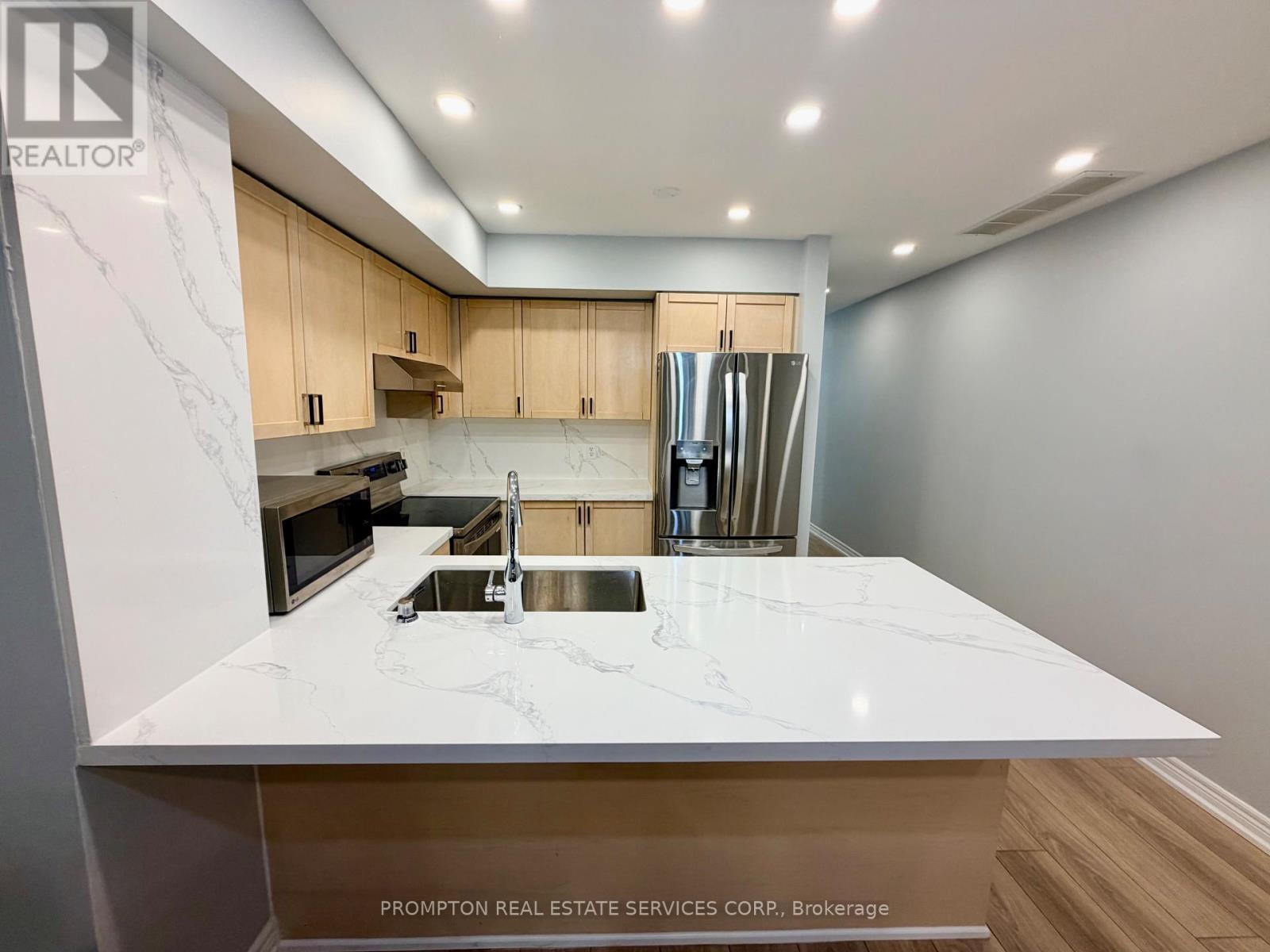 2025 NEW COUNTERTOP, APPLIANCES & POTLIGHTS - 11 - 285 Antibes Drive, Toronto, ON