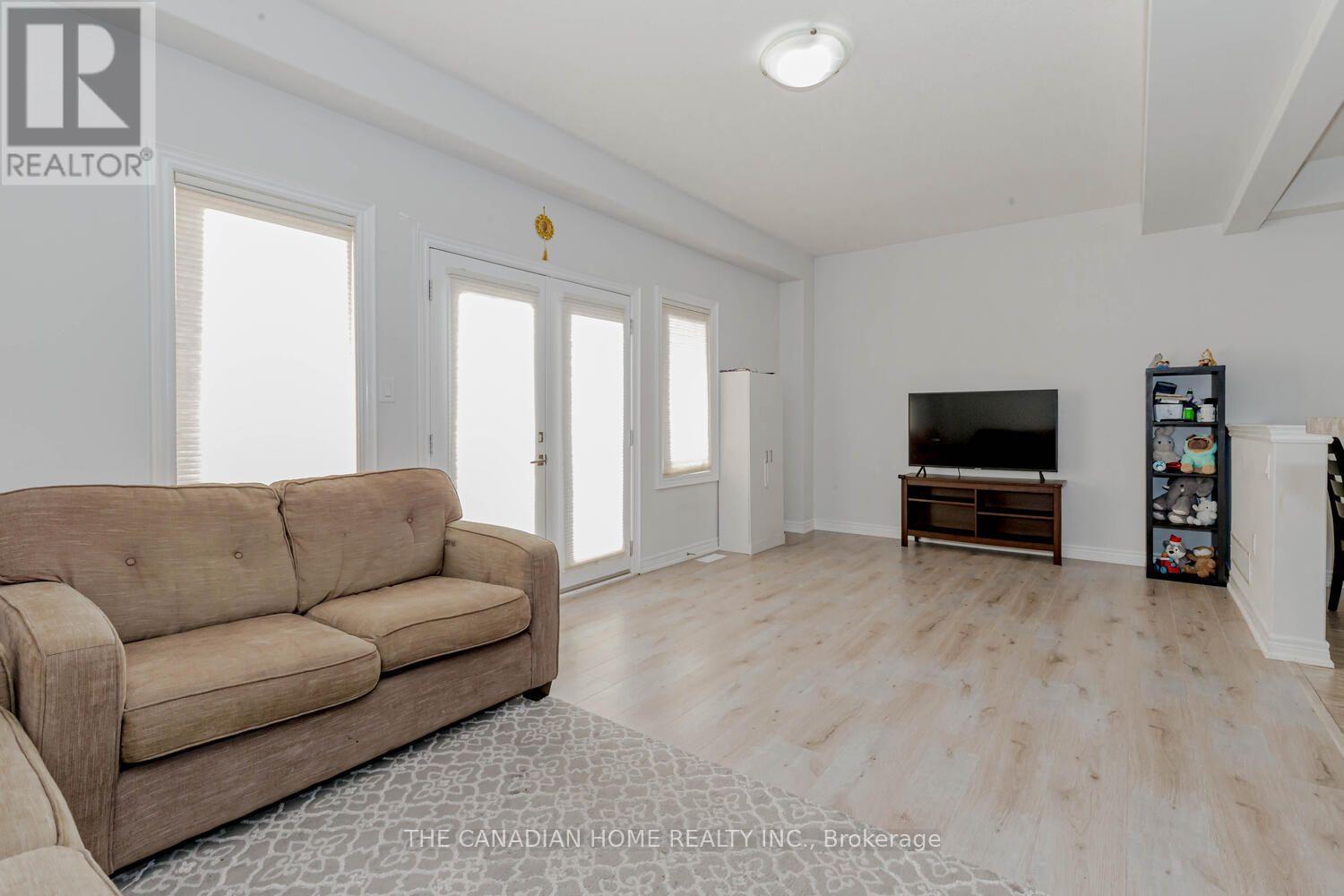 49 Sexton Crescent, Hamilton, ON