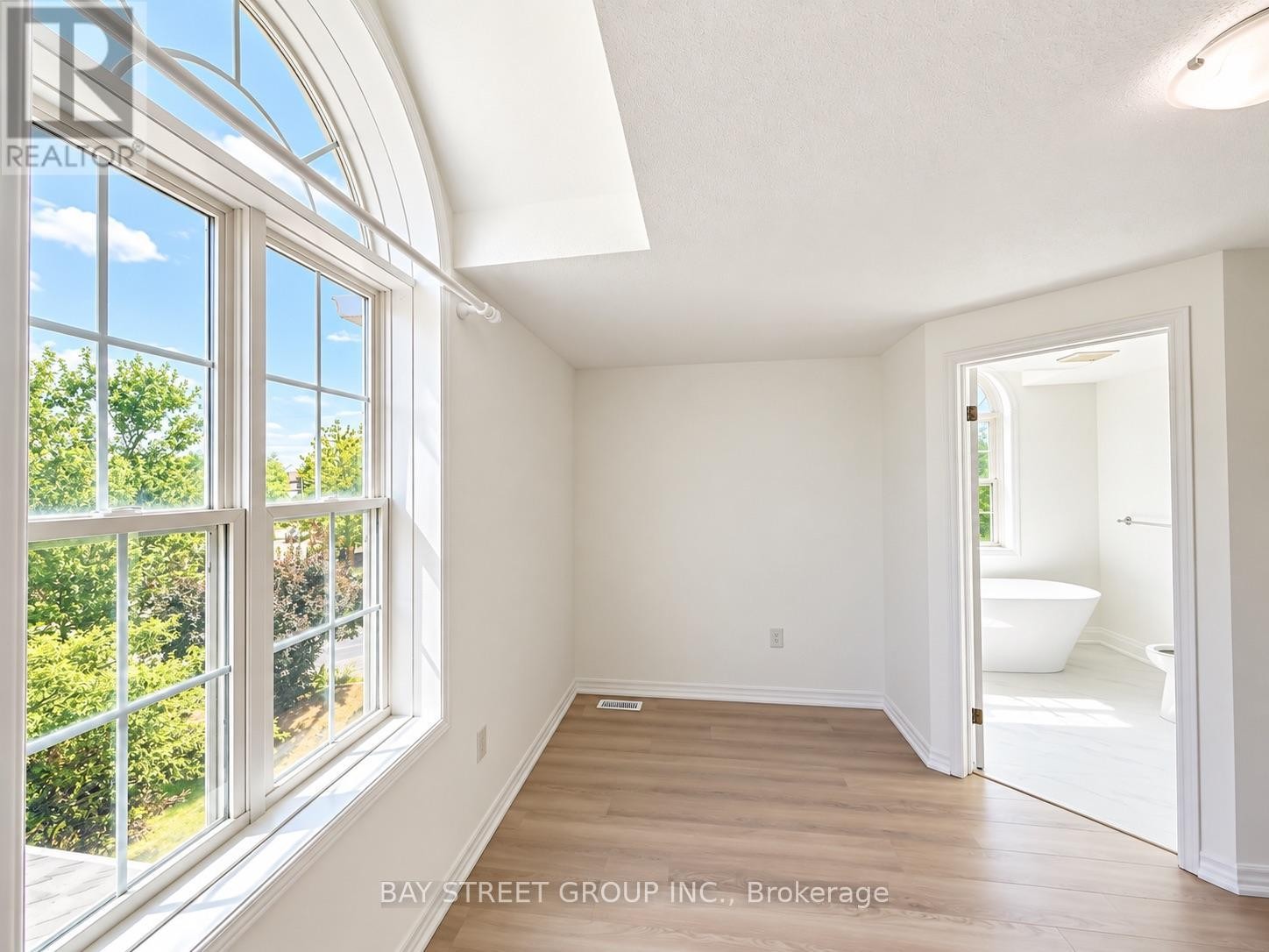 513 Mariner Drive, Waterloo, ON