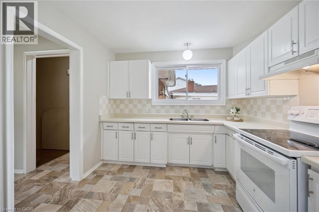 85 Indian Road, Kitchener, ON