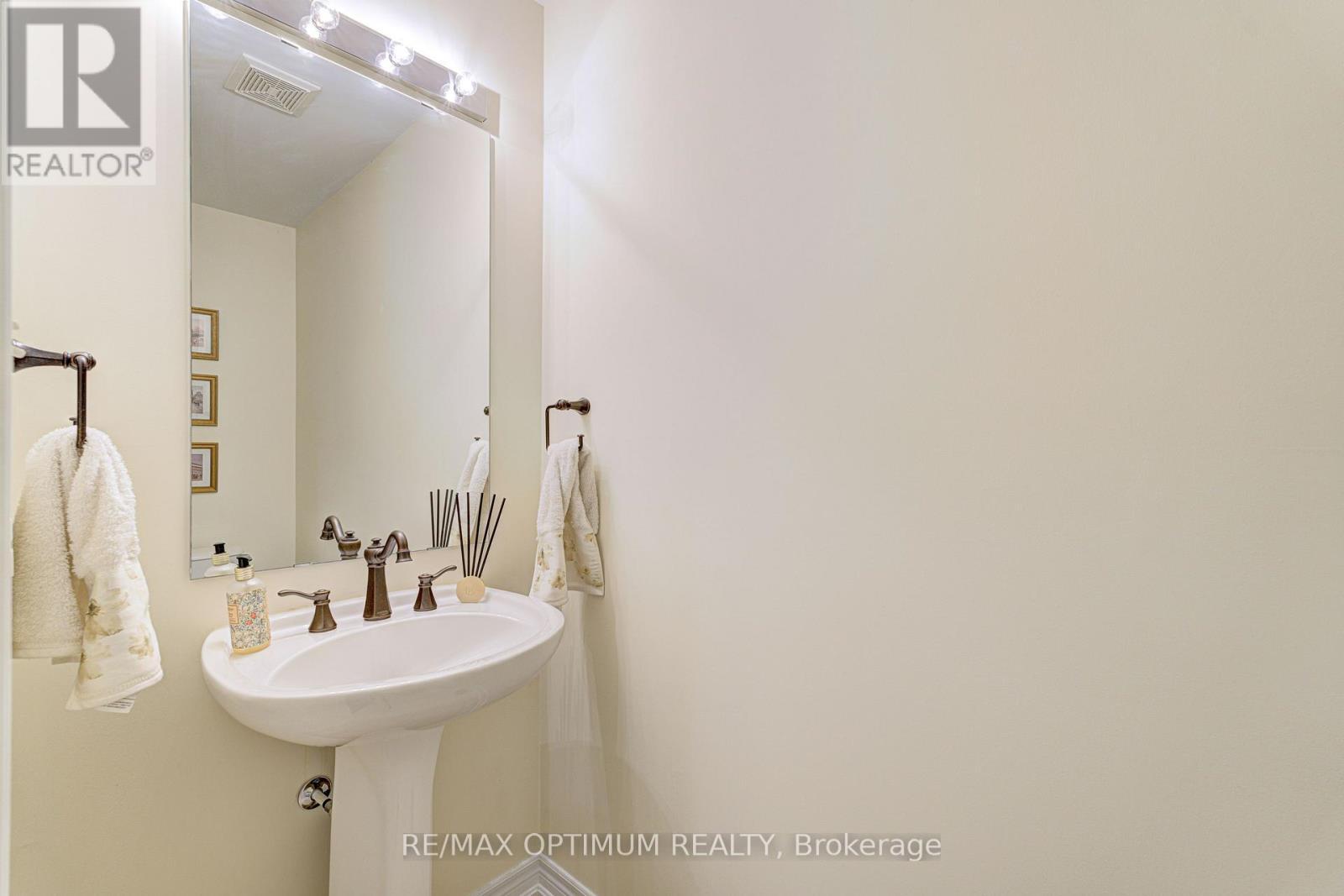 60 Impulse Circle, Brampton, ON