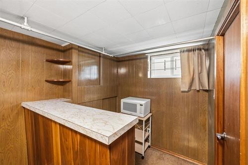 795 Lorette Avenue, Winnipeg, MB 
