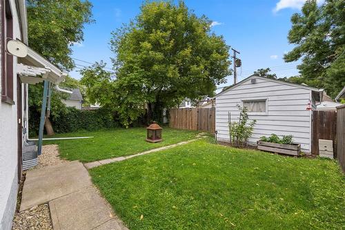 795 Lorette Avenue, Winnipeg, MB 