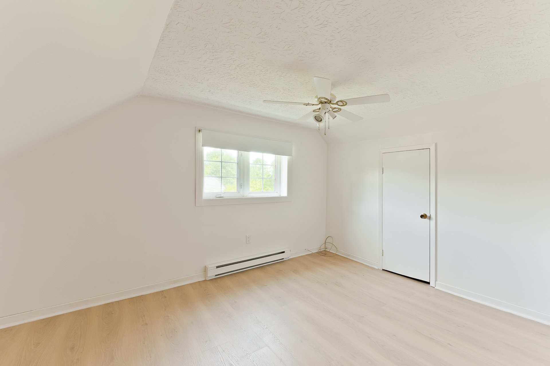 Bedroom - 146 Rue Therrien, Saint-François-Xavier-De-Brompton, QC