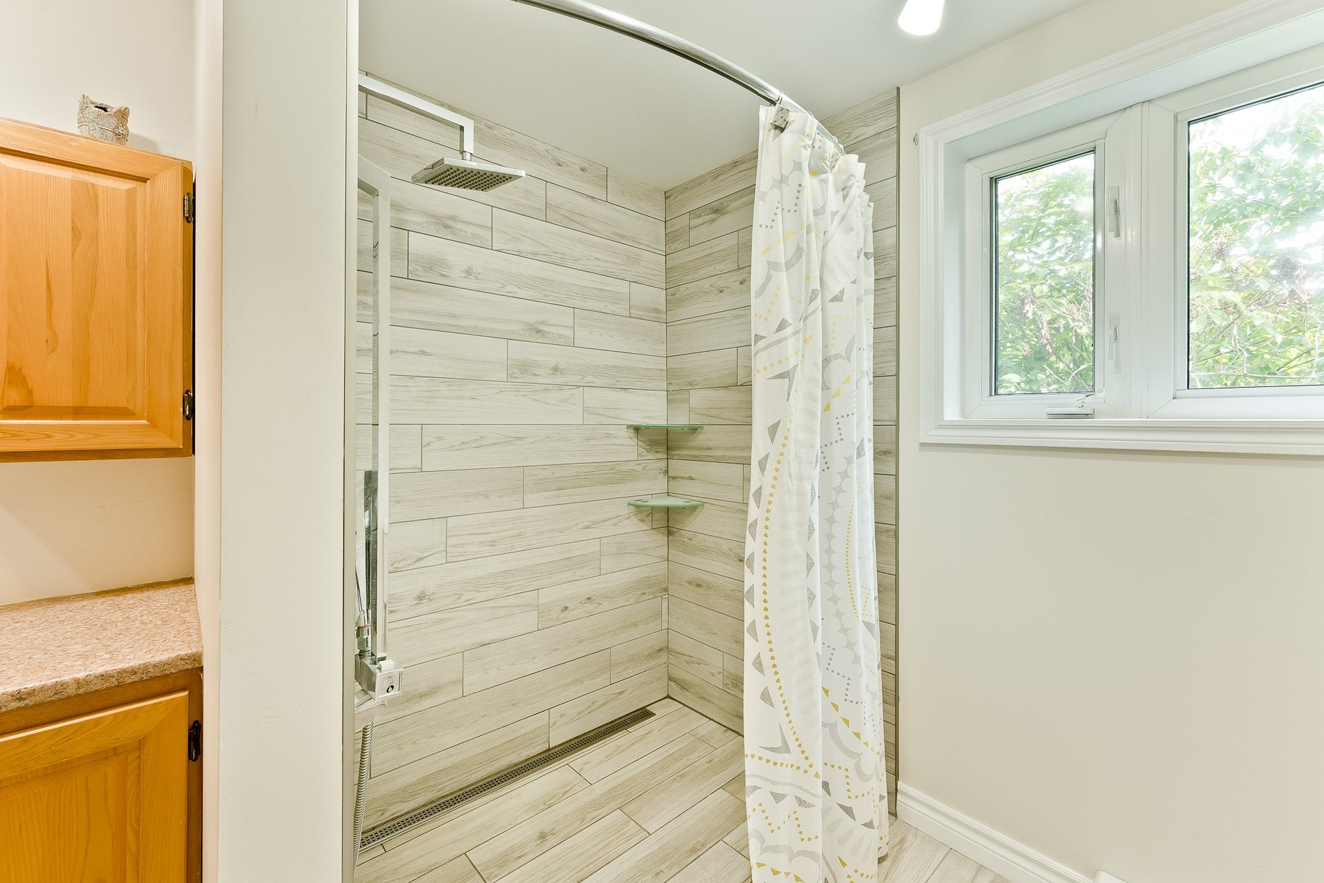 Bathroom - 146 Rue Therrien, Saint-François-Xavier-De-Brompton, QC