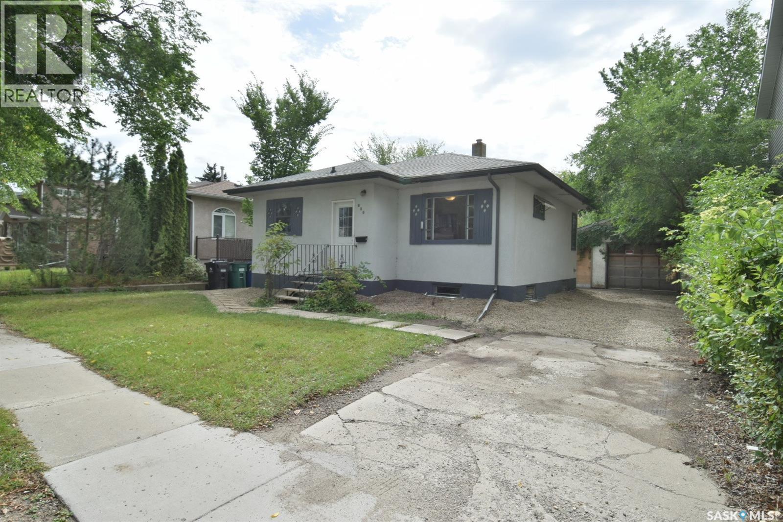 109 108Th Street W, Saskatoon, SK
