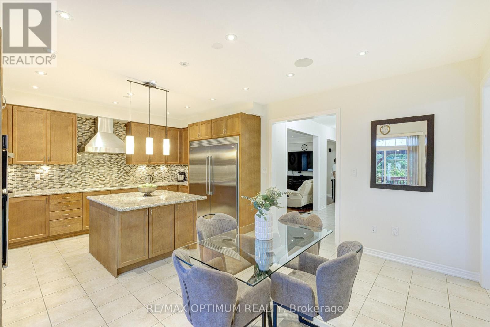 54 Midcrest Circle, Brampton, ON