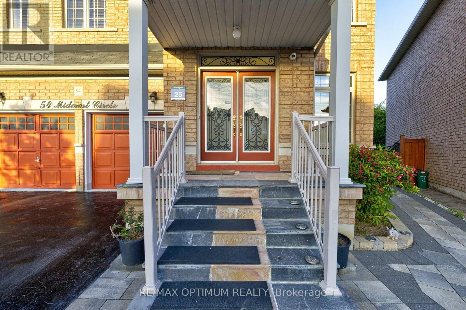 54 Midcrest Circle, Brampton, ON