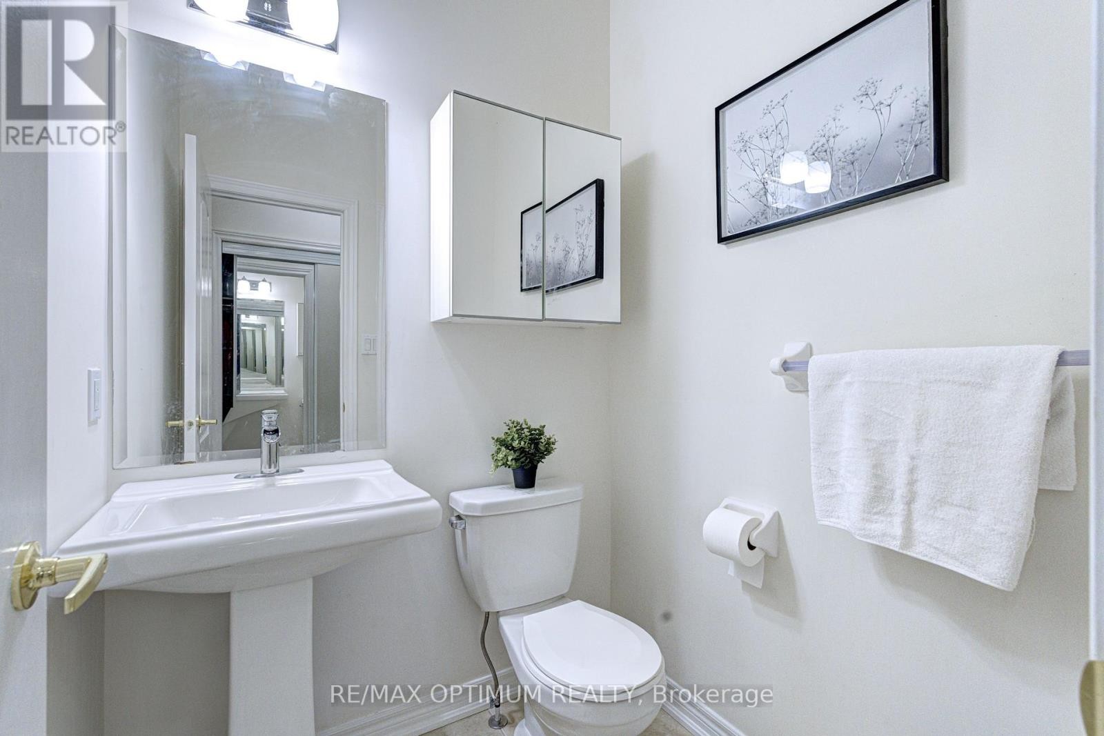 54 Midcrest Circle, Brampton, ON