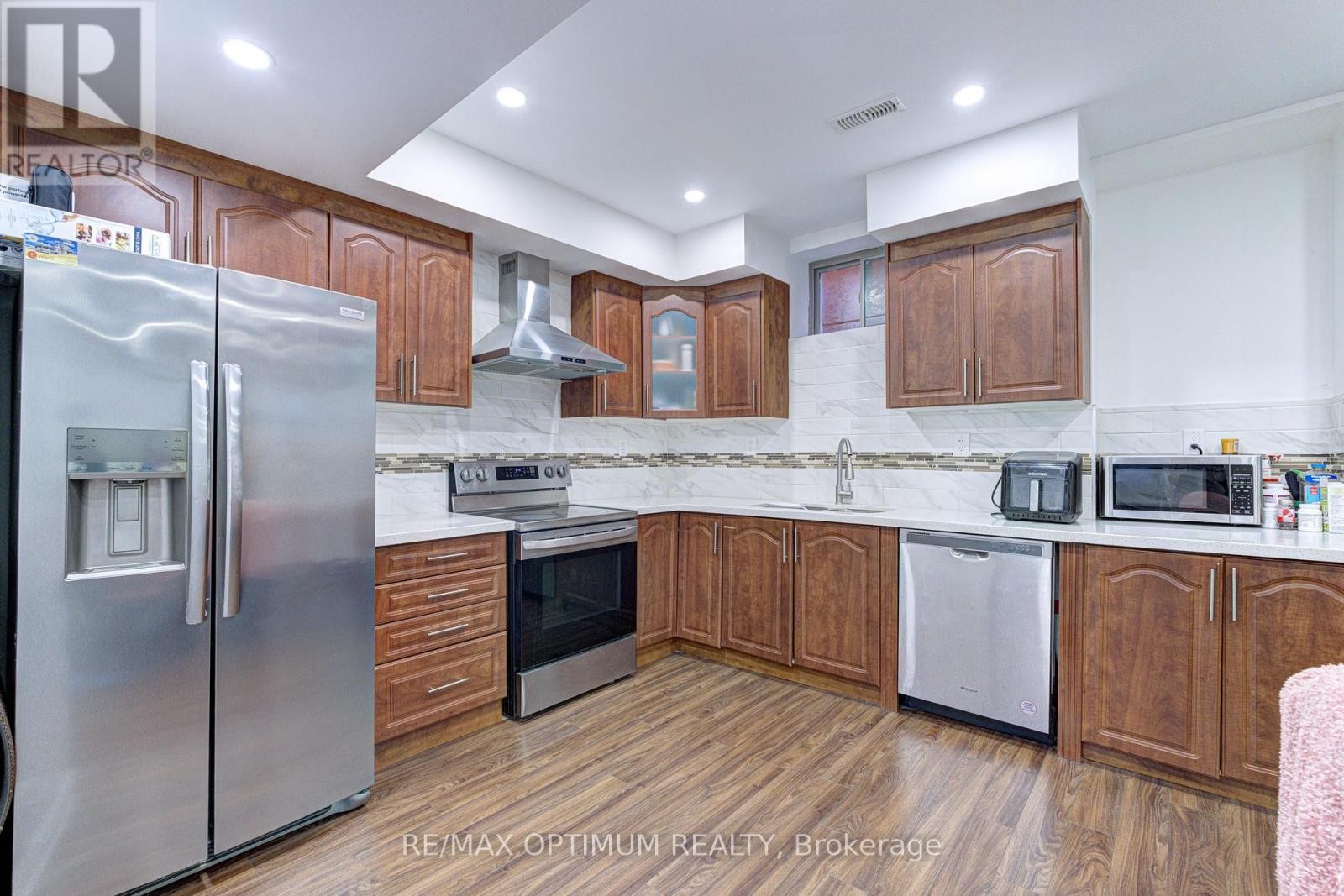 54 Midcrest Circle, Brampton, ON