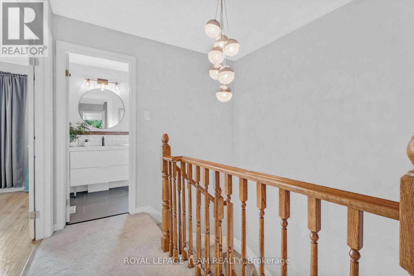 74 Milner Downs Crescent, Ottawa, ON