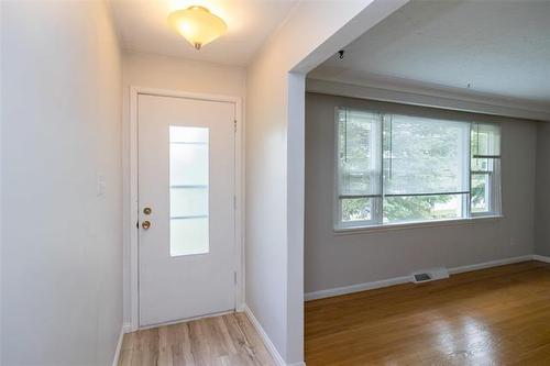 499 Hay St, Winnipeg, MB 