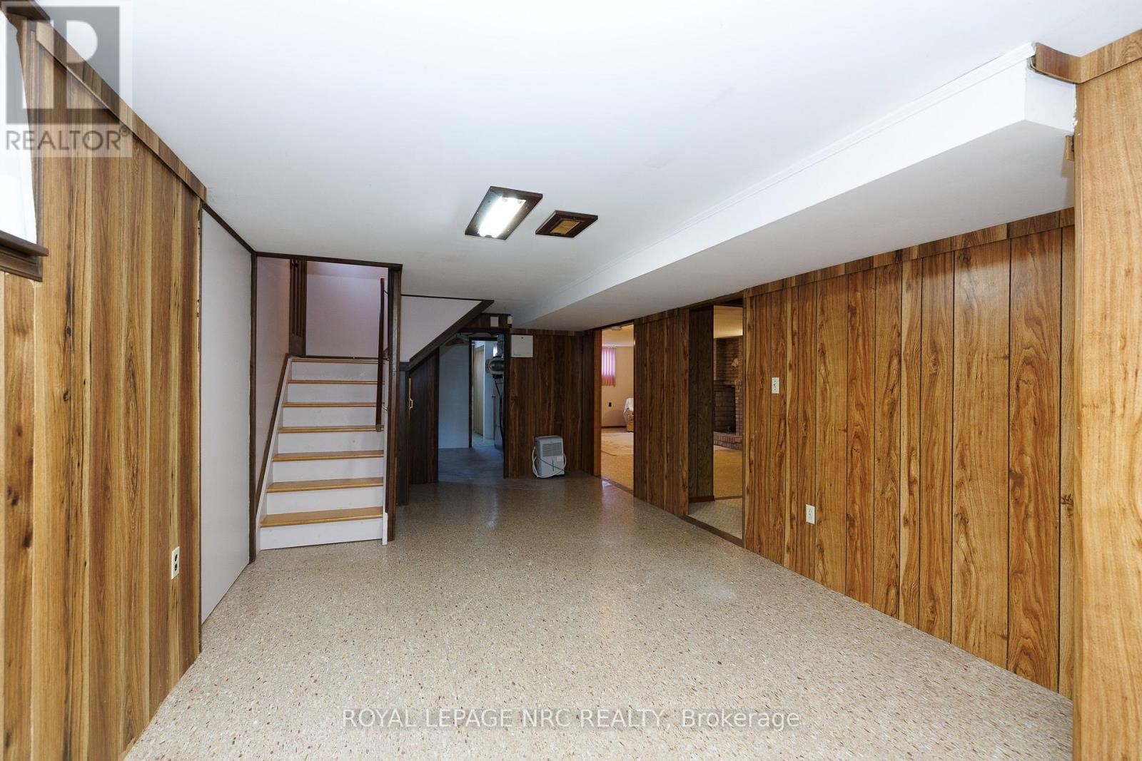 38 Rivercrest Road, Hamilton (Riverdale), ON