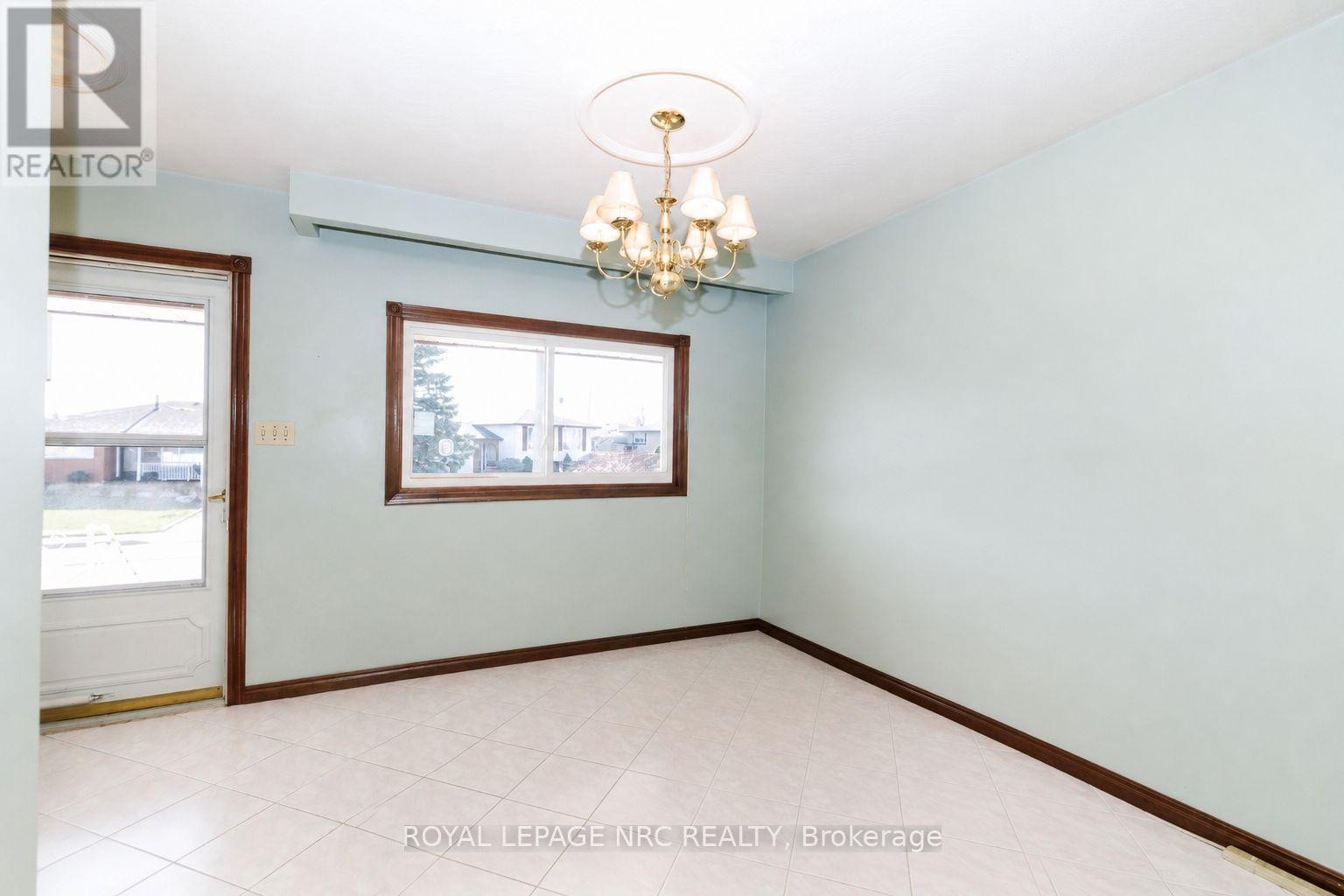 38 Rivercrest Road, Hamilton (Riverdale), ON