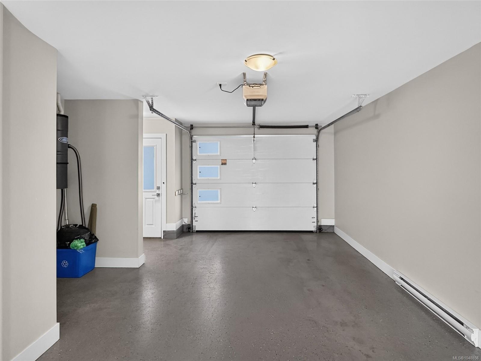 #105-2821 Jacklin Rd, Langford, BC