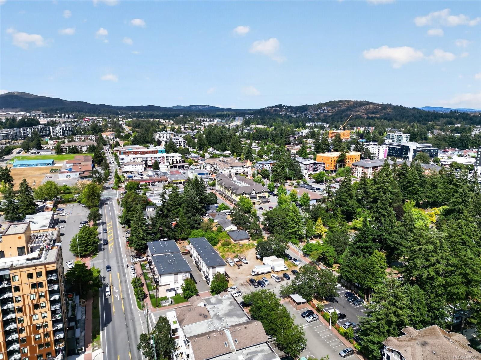 #105-2821 Jacklin Rd, Langford, BC