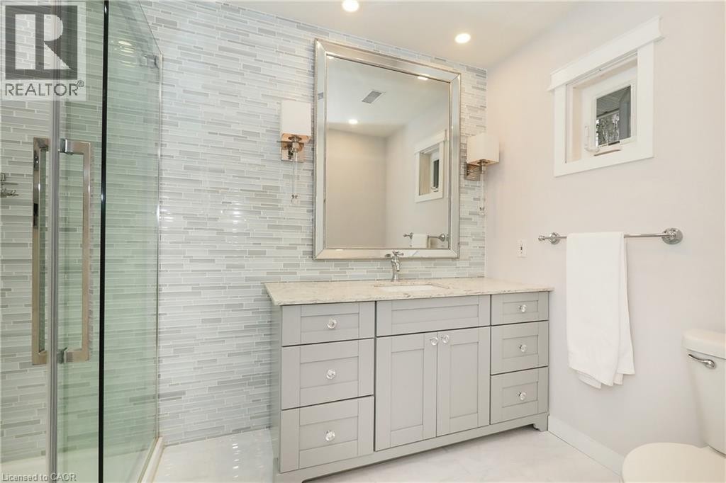 181 Lincoln Road, Waterloo, ON