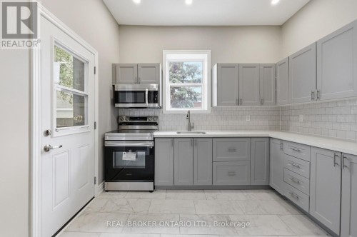 98 Duke Street, Hamilton, ON 