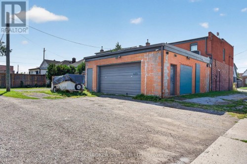 1523 Main Street E, Hamilton, ON 