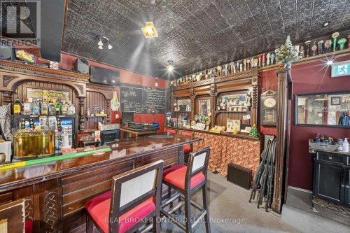 1523 Main Street E, Hamilton, ON 