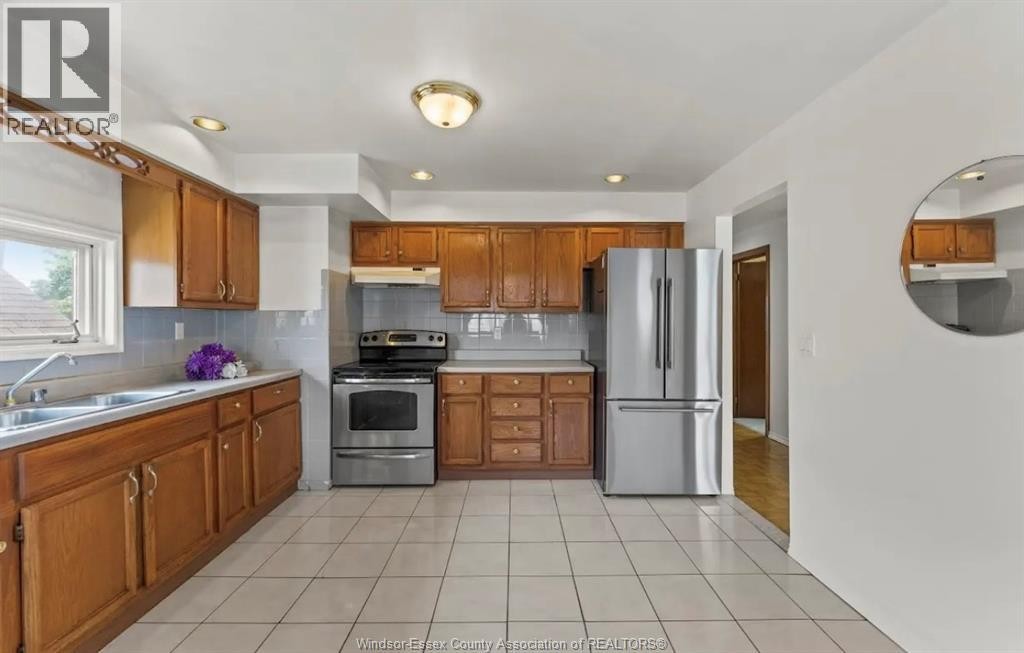 1637 Drouillard Unit# Upper, Windsor, ON