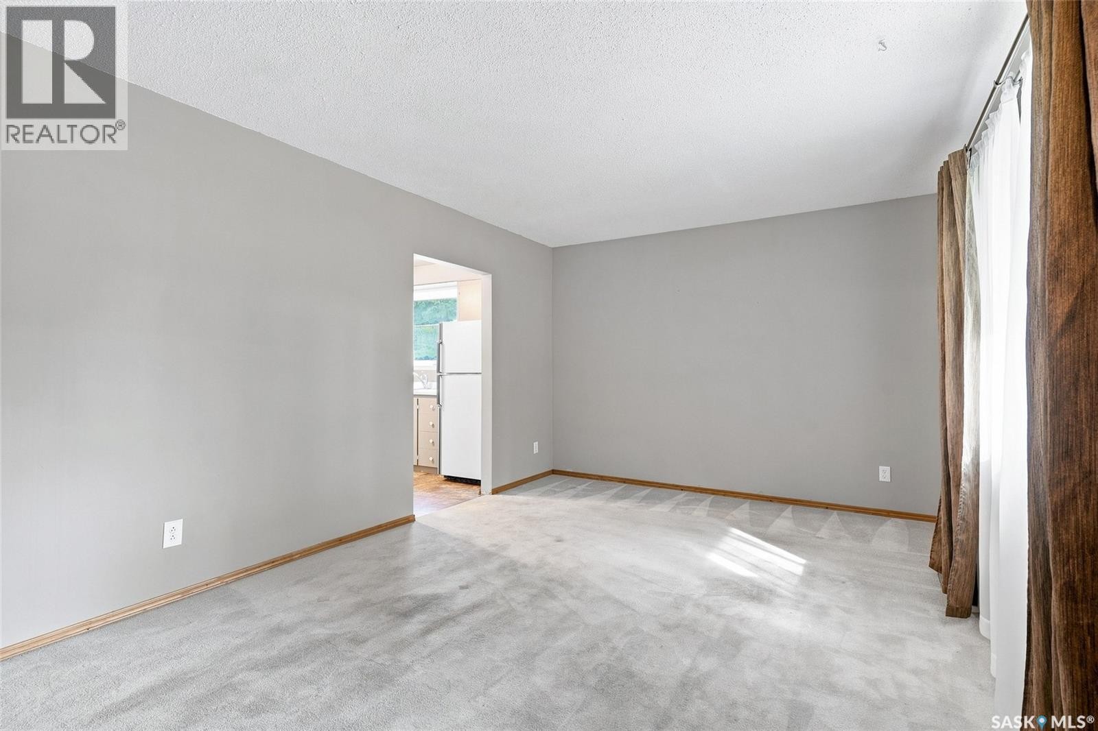 2814 21St Street W, Saskatoon, SK