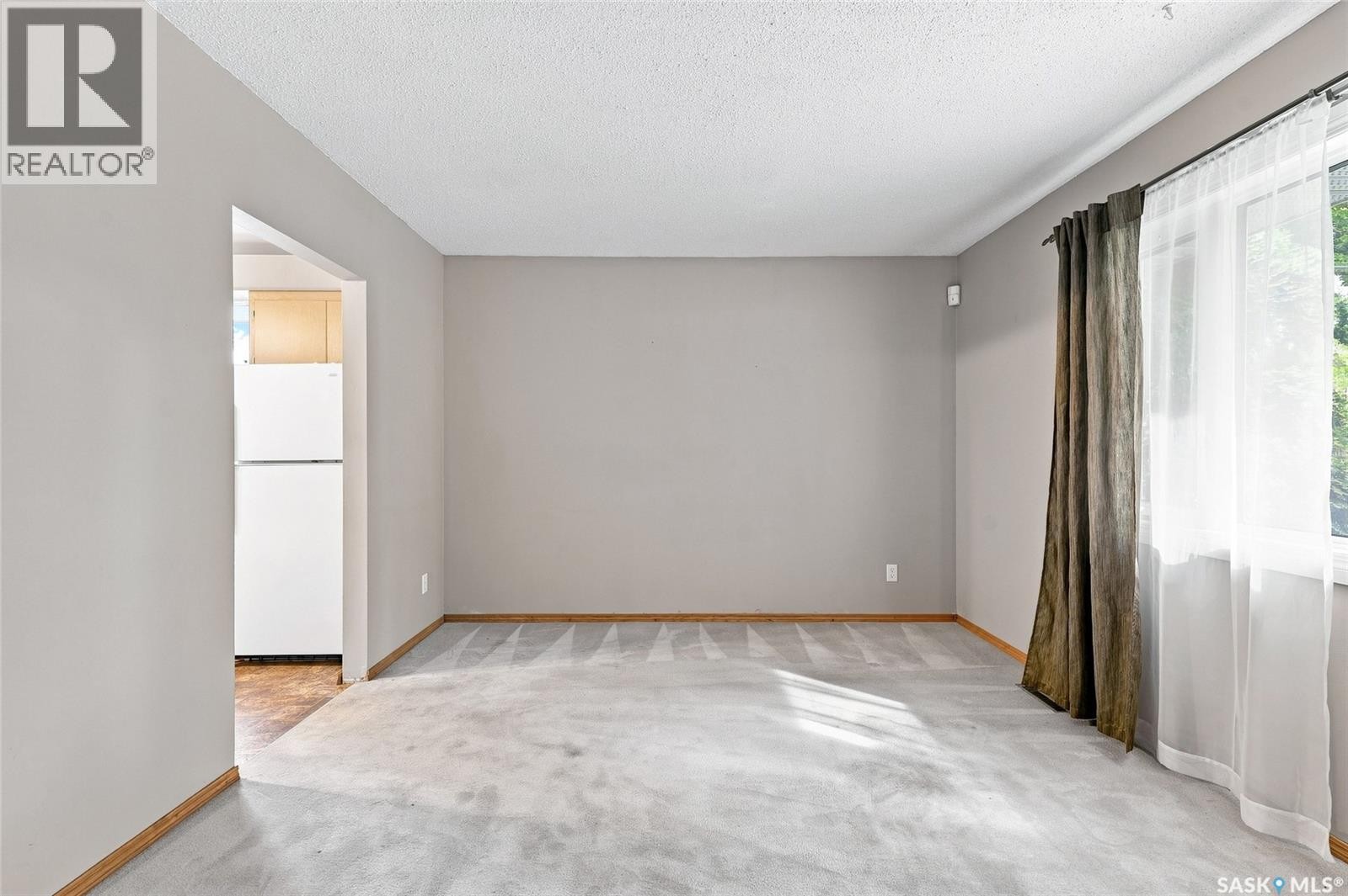 2814 21St Street W, Saskatoon, SK