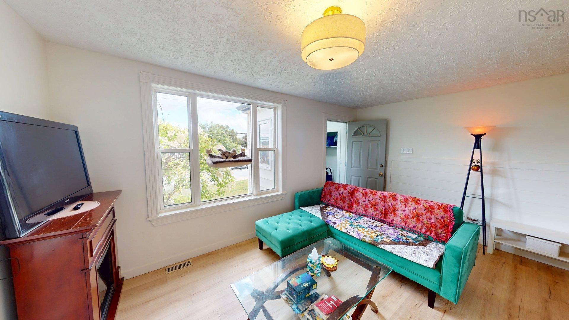 81 Coronation Drive, Halifax, NS