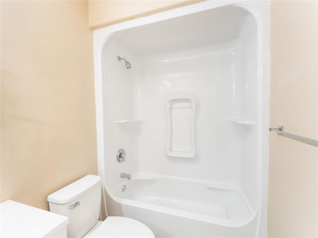 132 Foxwarren Dr, Winnipeg, MB